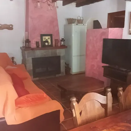 Complejo Rural Lomas De * Biar