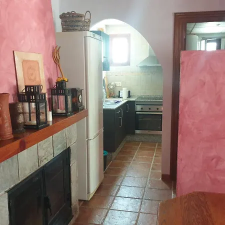 Complejo Rural Lomas De Otel *