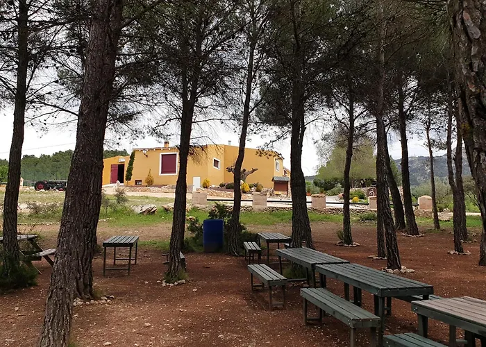 Complejo Rural Lomas De Отель Бьяр